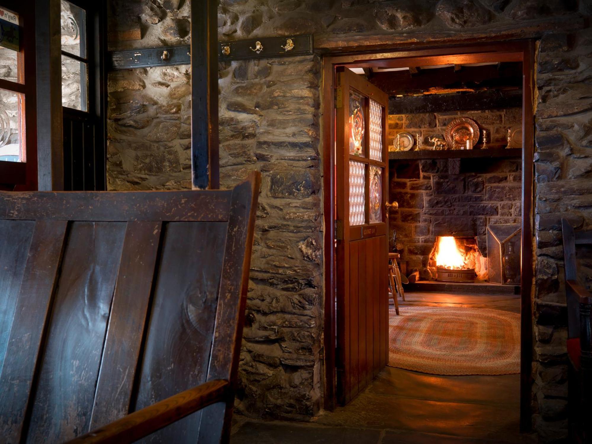 Hotel Y Talbot Tregaron Esterno foto